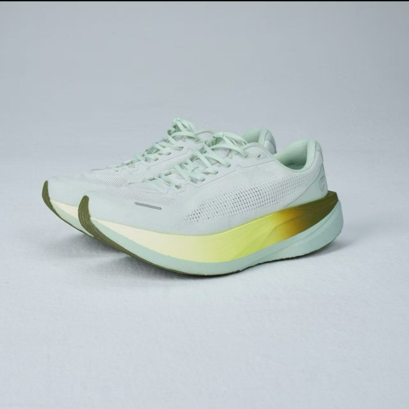 Profesjonalne buty do biegania – Outdoor Sport Brand Shoes recenzja i cena
